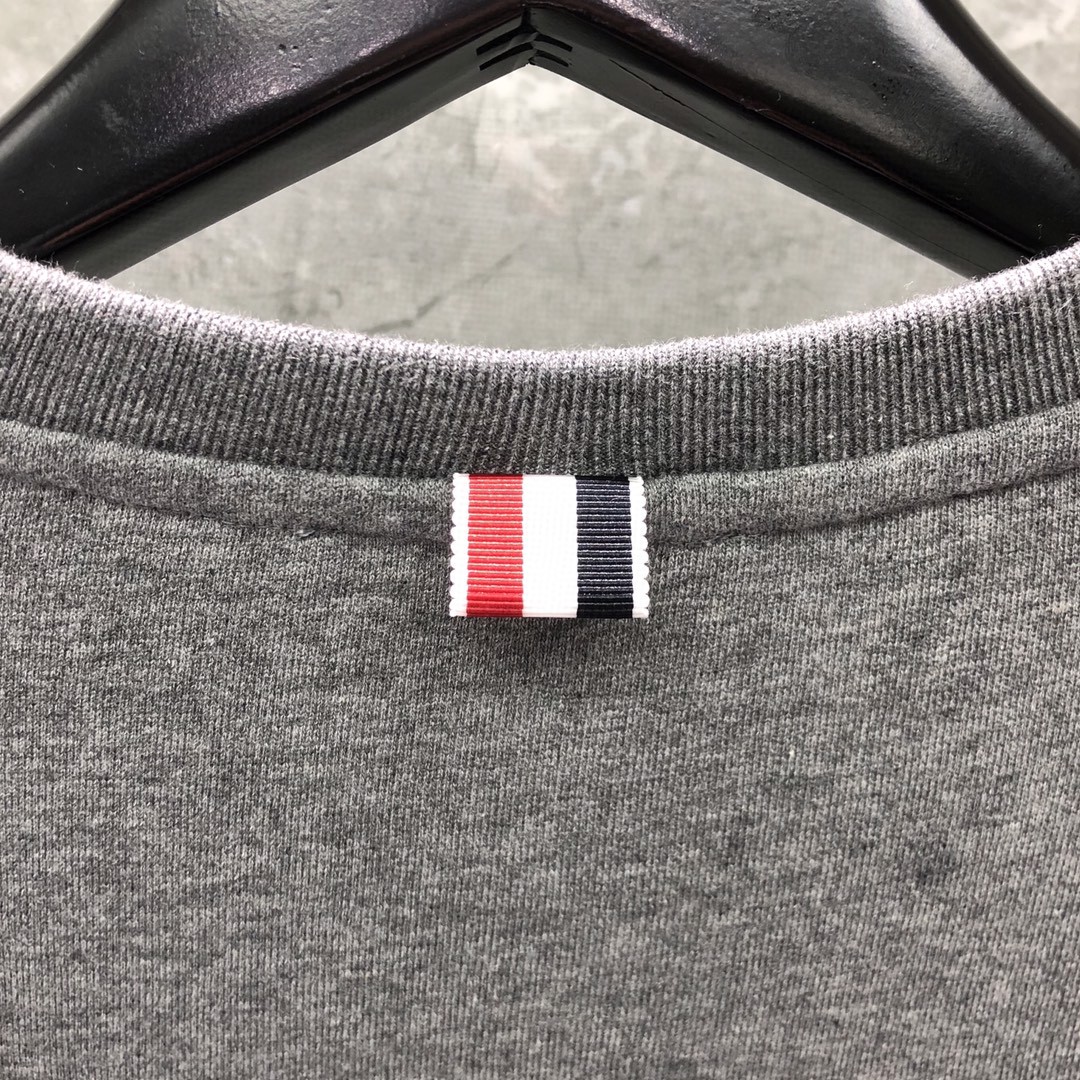 THOM BROWNE 经典袖子四条纹圆领卫衣 长袖 灰色 藏青色 