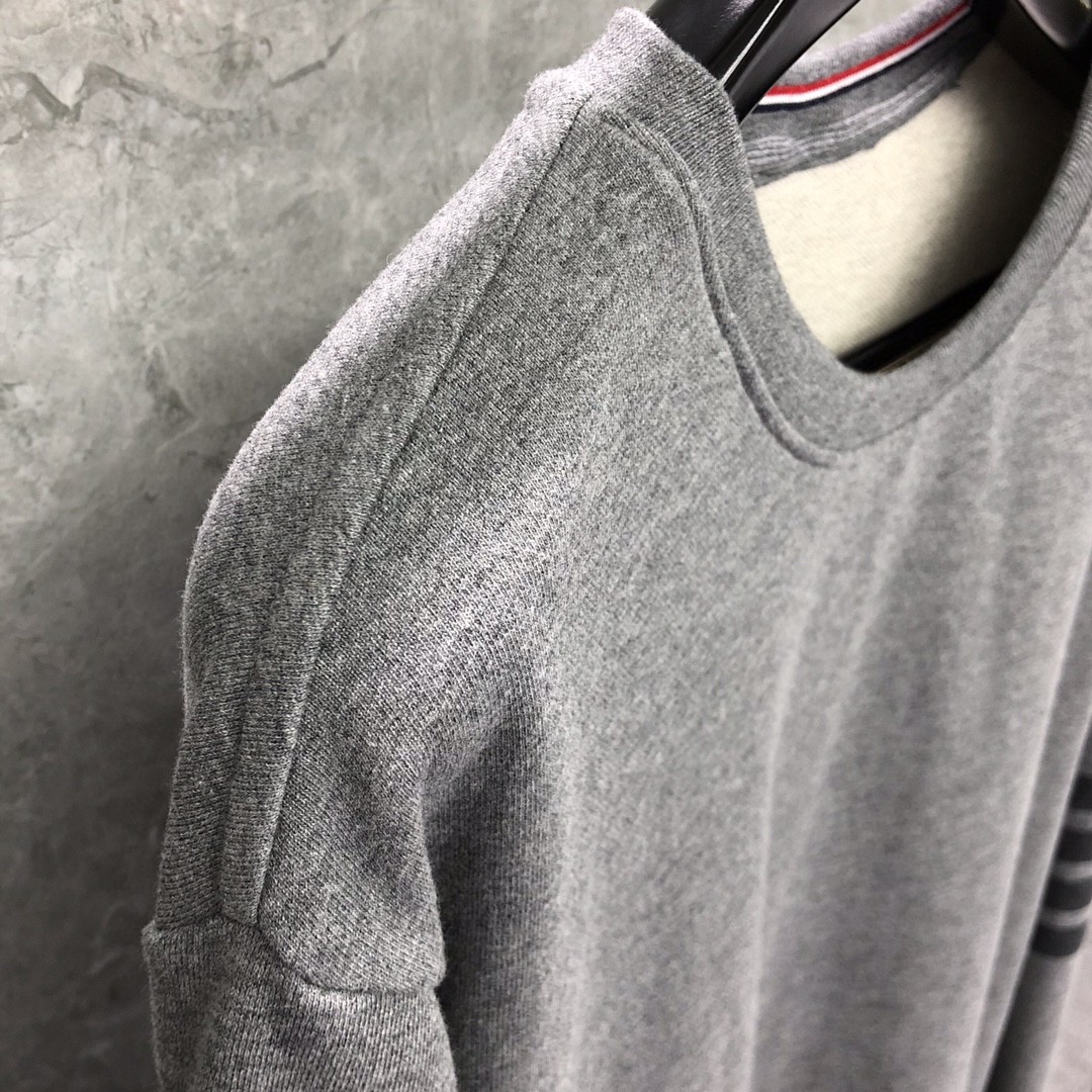 THOM BROWNE 经典袖子四条纹圆领卫衣 长袖 灰色 藏青色 