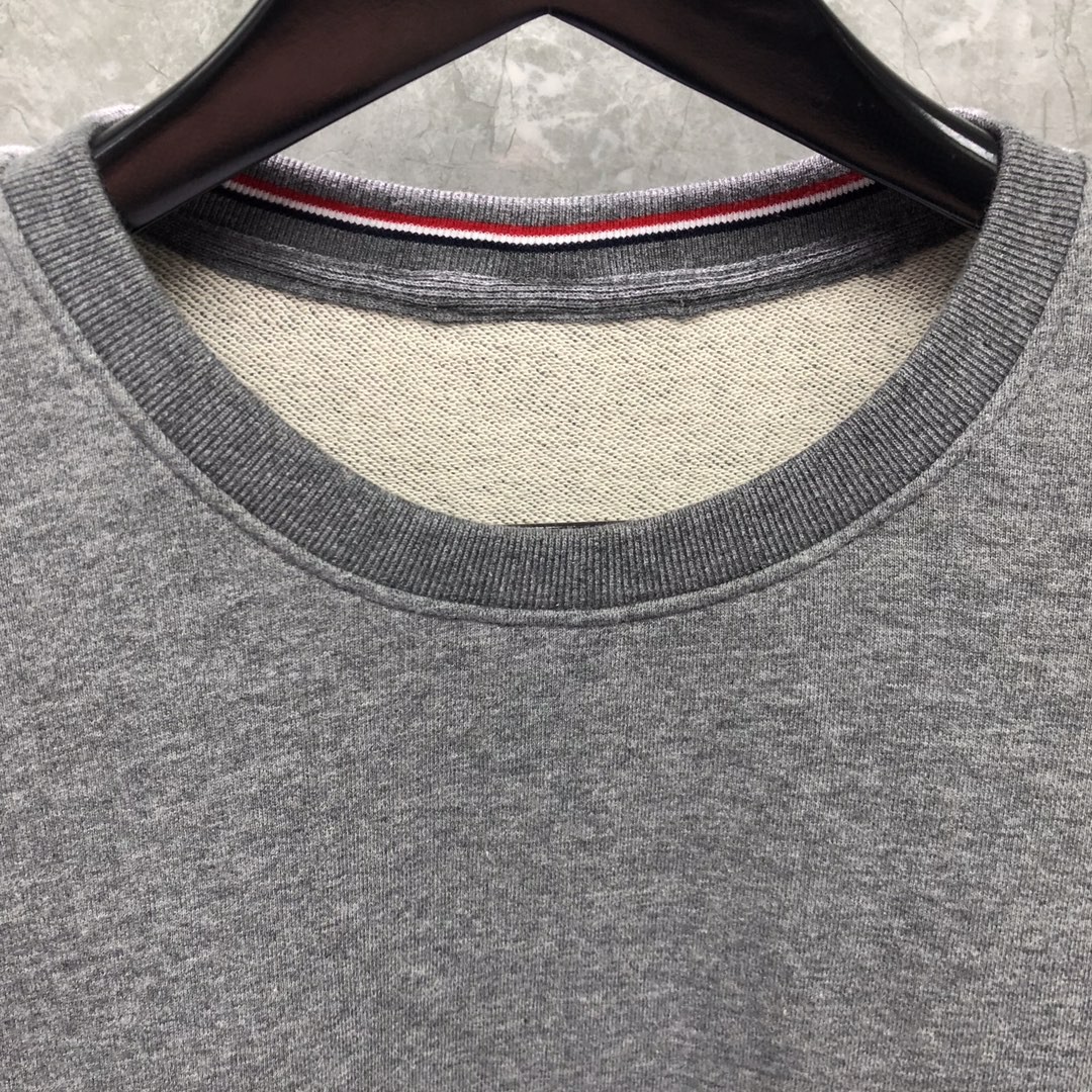 THOM BROWNE 经典袖子四条纹圆领卫衣 长袖 灰色 藏青色 