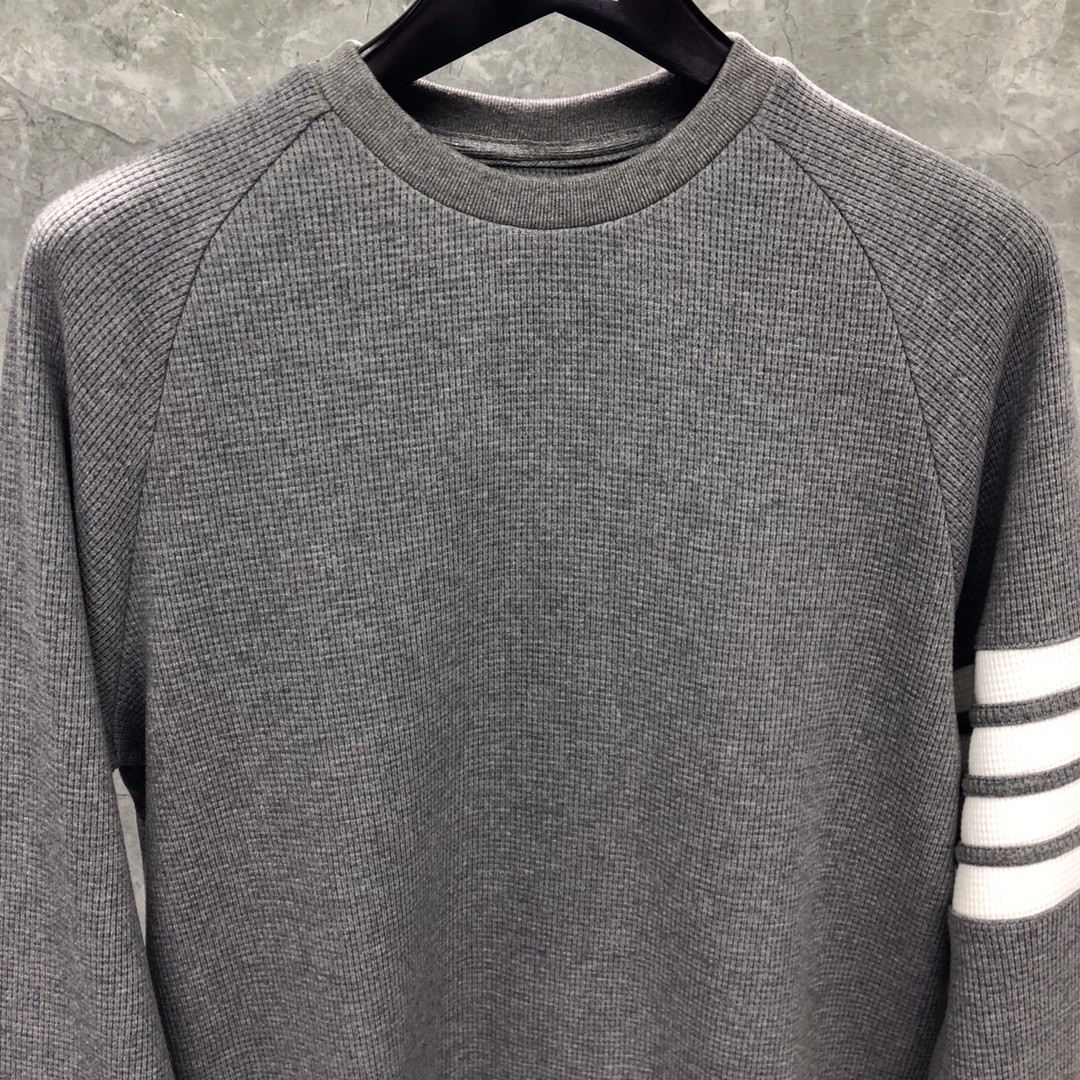 THOM BROWNE 经典袖子四条纹圆领卫衣 套头 长袖 灰色 藏青色 白色 