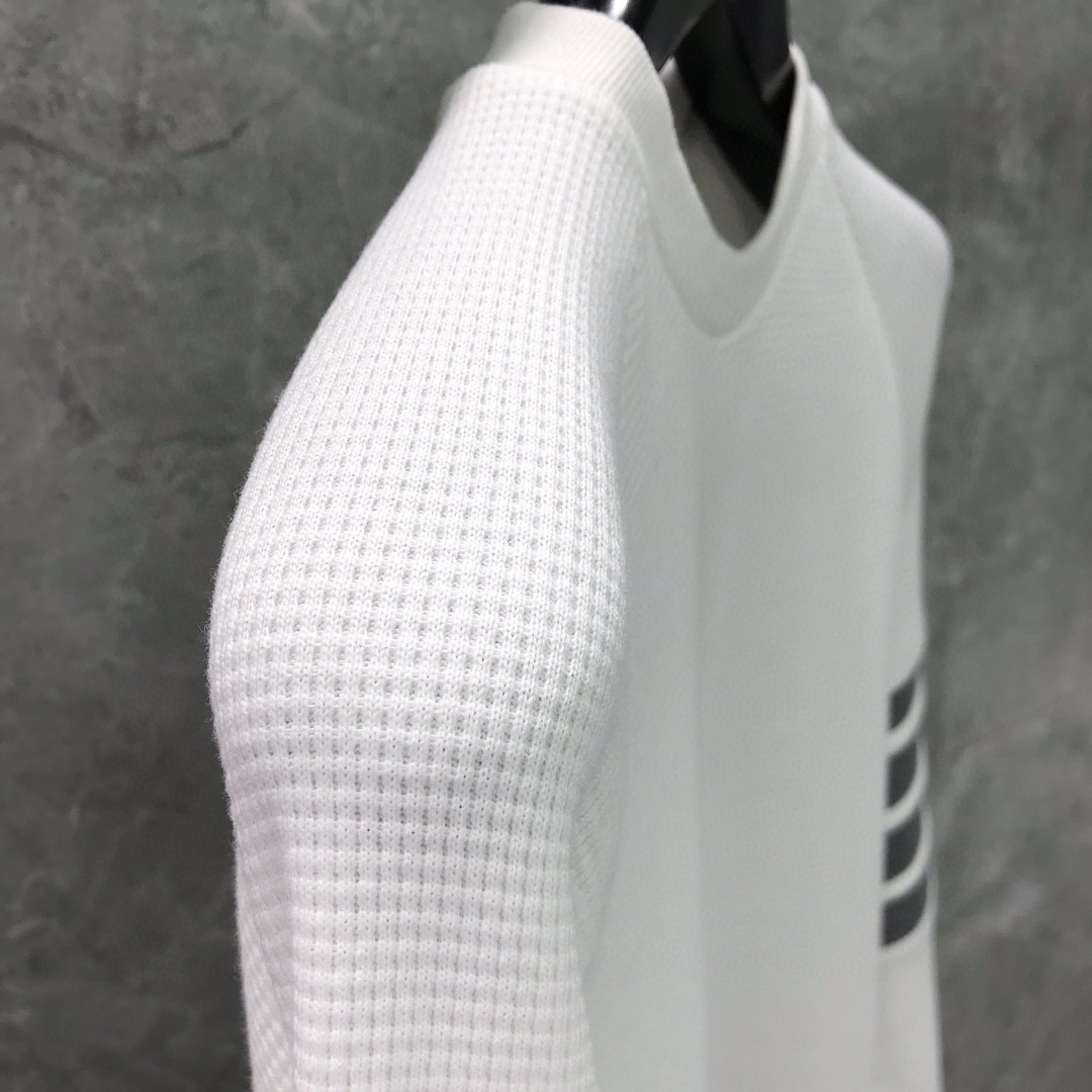 THOM BROWNE 经典袖子四条纹圆领卫衣 套头 长袖 灰色 藏青色 白色 