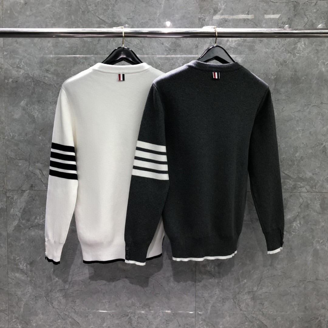 THOM BROWNE 经典袖子四条纹螺纹圆领毛衣 针织衫 长袖 灰色 藏青色 白色 MKA452A-Y3006-100