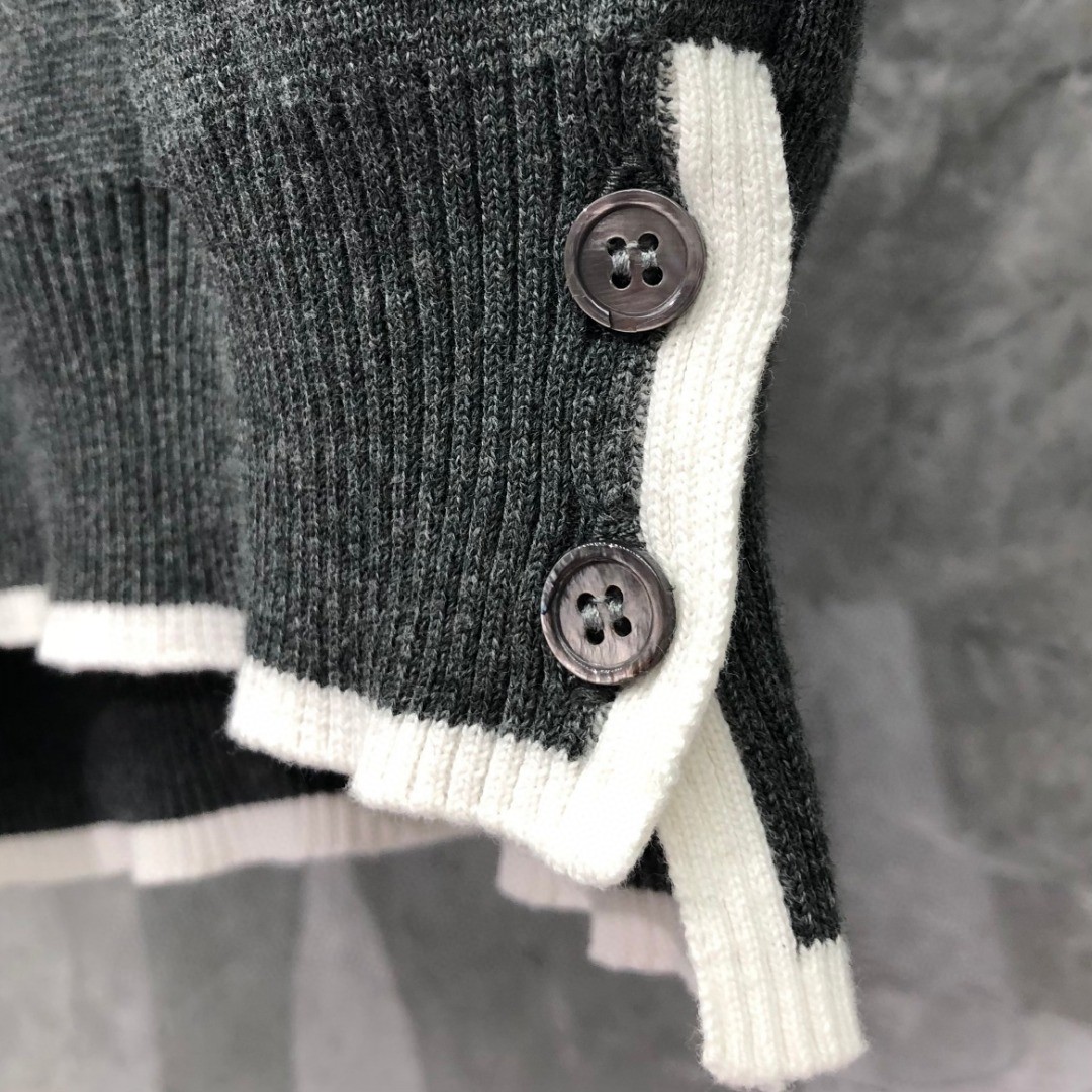 THOM BROWNE 经典袖子四条纹螺纹圆领毛衣 针织衫 长袖 灰色 藏青色 白色 MKA452A-Y3006-100
