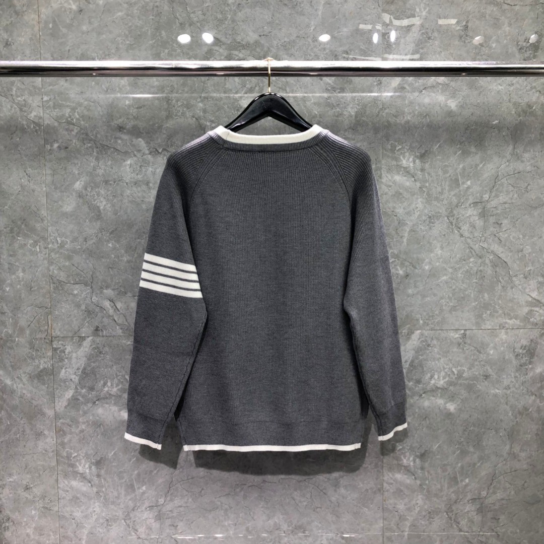 THOM BROWNE 白边细针拼色四杠圆领毛衣 针织衫 长袖 灰色 黑色 墨绿色