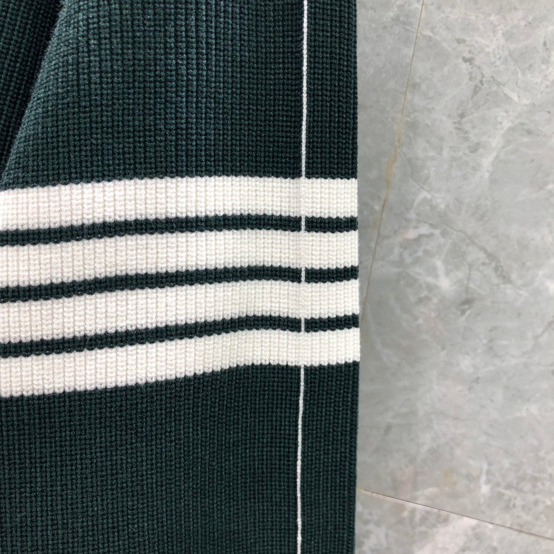 THOM BROWNE 白边细针拼色四杠圆领毛衣 针织衫 长袖 灰色 黑色 墨绿色
