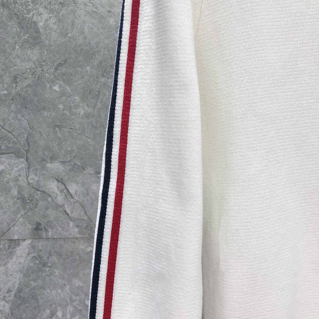 THOM BROWNE 口袋双袖织带圆领毛衣 针织衫 长袖 灰色 白色 藏青色