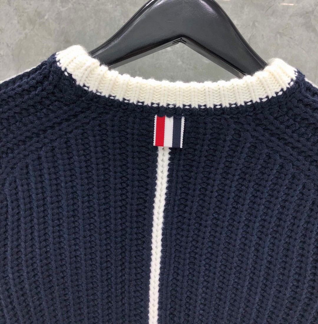 THOM BROWNE 白边粗棒针圆领毛衣 针织衫 长袖 藏蓝色