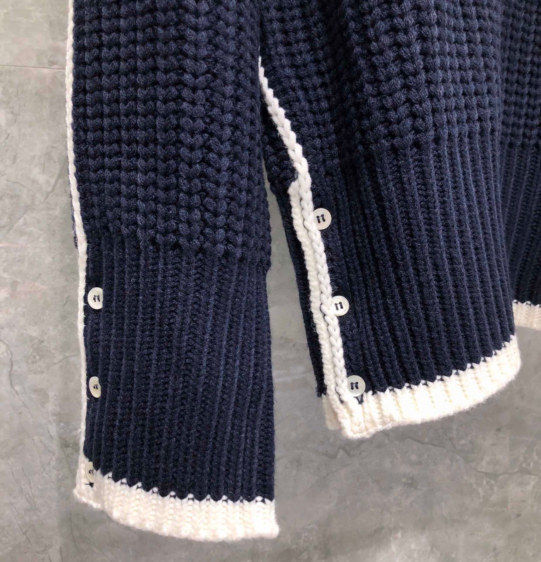THOM BROWNE 白边粗棒针圆领毛衣 针织衫 长袖 藏蓝色