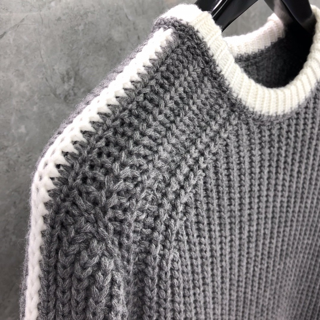 THOM BROWNE 白边粗棒针圆领毛衣 针织衫 长袖 藏蓝色