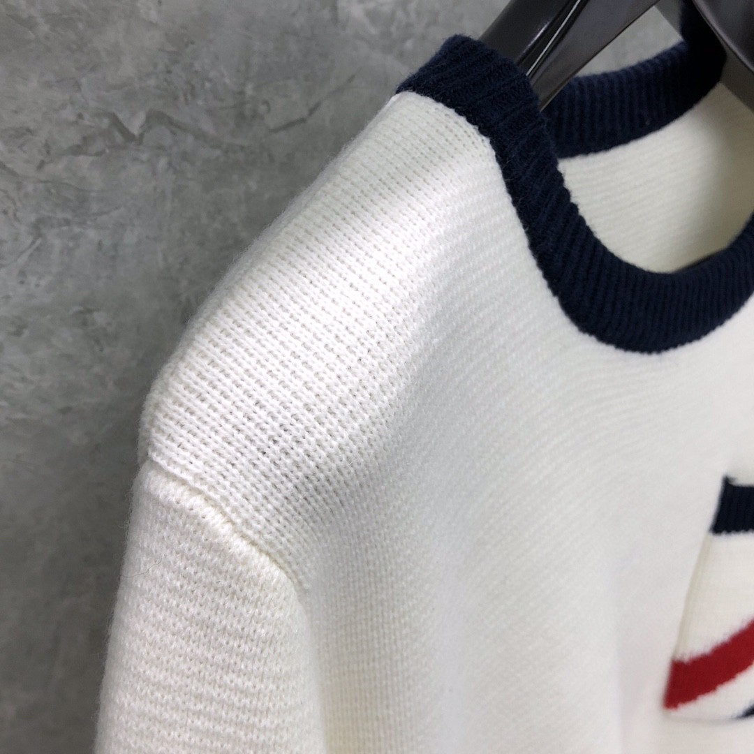 THOM BROWNE 条纹嵌花圆领毛衣 针织衫 长袖 白色 