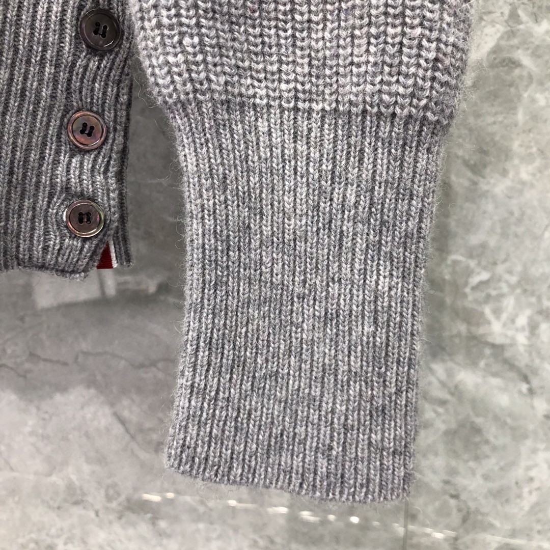 THOM BROWNE 经典条纹高领毛衣 针织衫 长袖 灰色 蓝色 白色 藏青色 