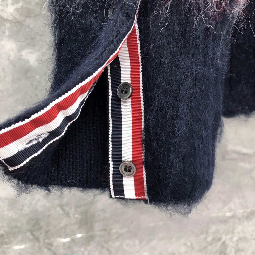 THOM BROWNE 马海毛格子套头毛衣 长袖 灰色 红色