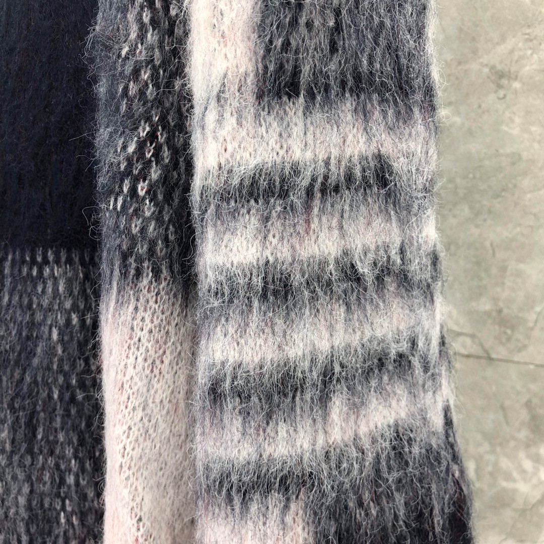 THOM BROWNE 马海毛格子套头毛衣 长袖 灰色 红色