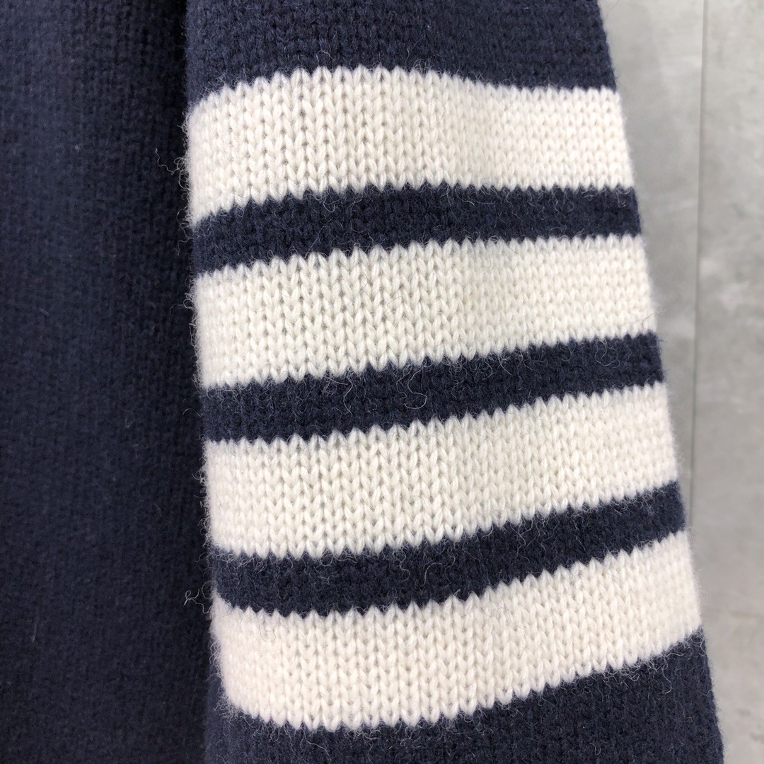 THOM BROWNE 经典条纹羊绒圆领毛衣 针织衫 长袖 藏青色 红色 黄色 蓝色 深灰色 浅灰色