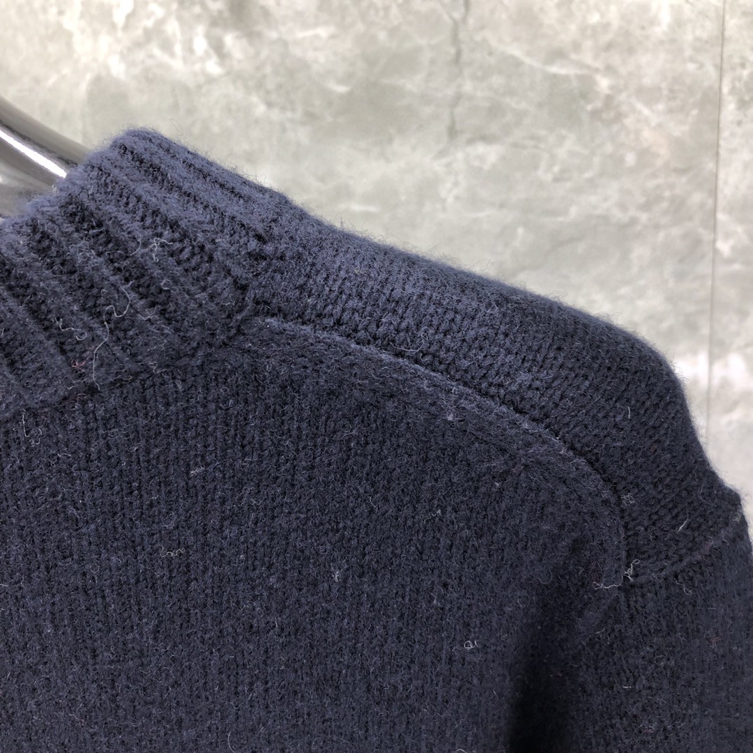 THOM BROWNE 经典条纹羊绒圆领毛衣 针织衫 长袖 藏青色 红色 黄色 蓝色 深灰色 浅灰色