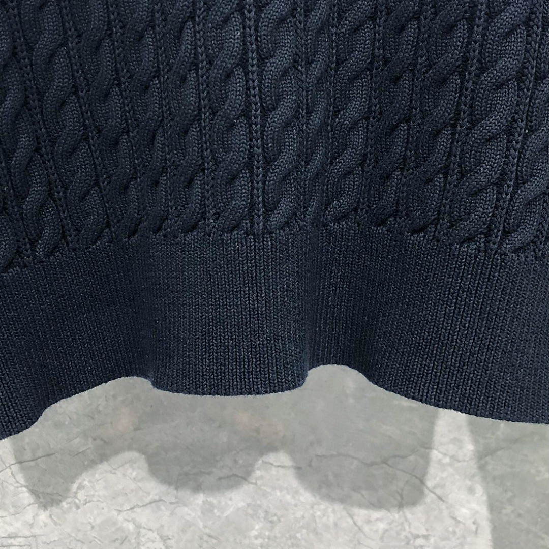 THOM BROWNE 经典四杠粗针麻花圆领毛衣 针织衫 长袖 灰色 白色 藏青色 MKA402A-Y3017-055