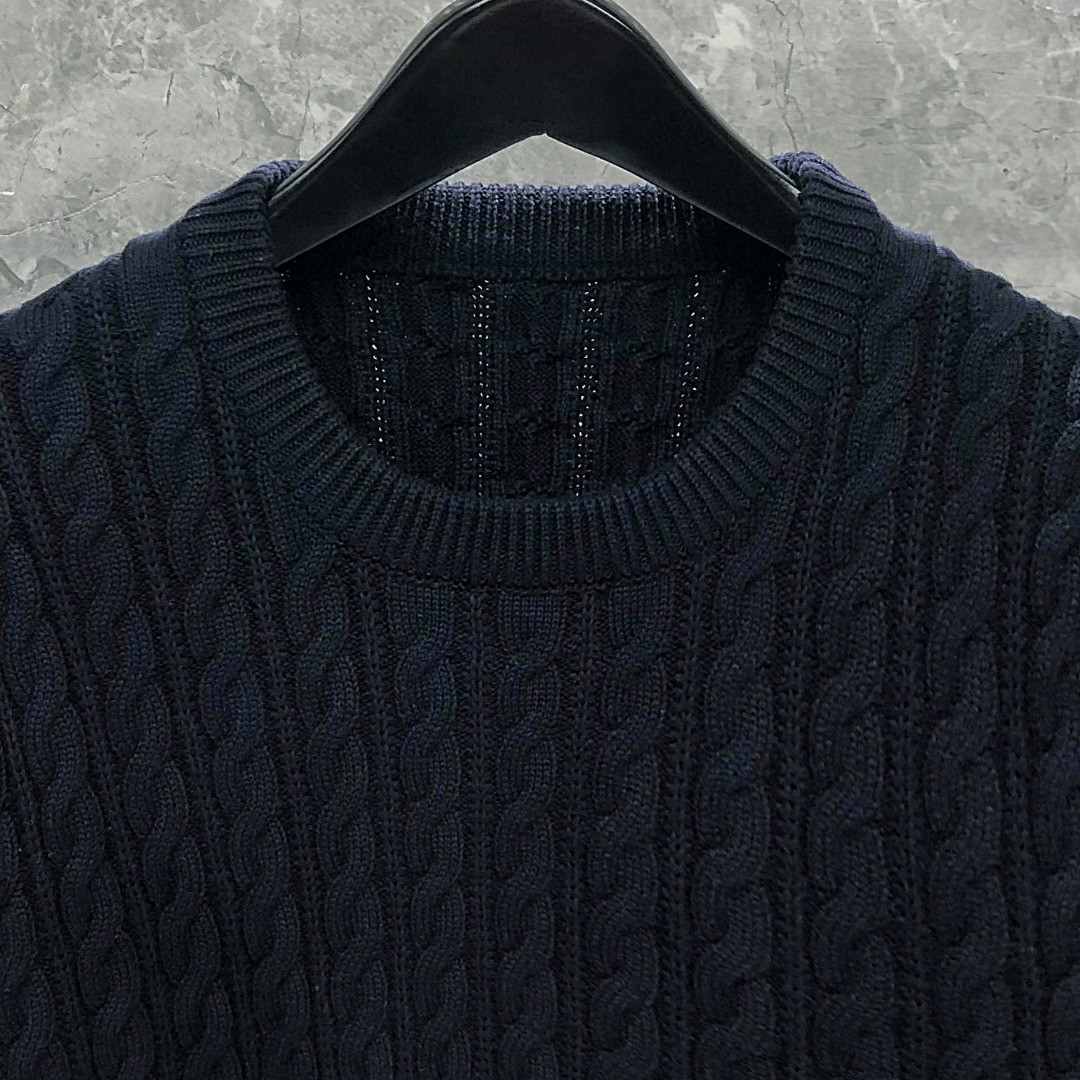 THOM BROWNE 经典四杠粗针麻花圆领毛衣 针织衫 长袖 灰色 白色 藏青色 MKA402A-Y3017-055