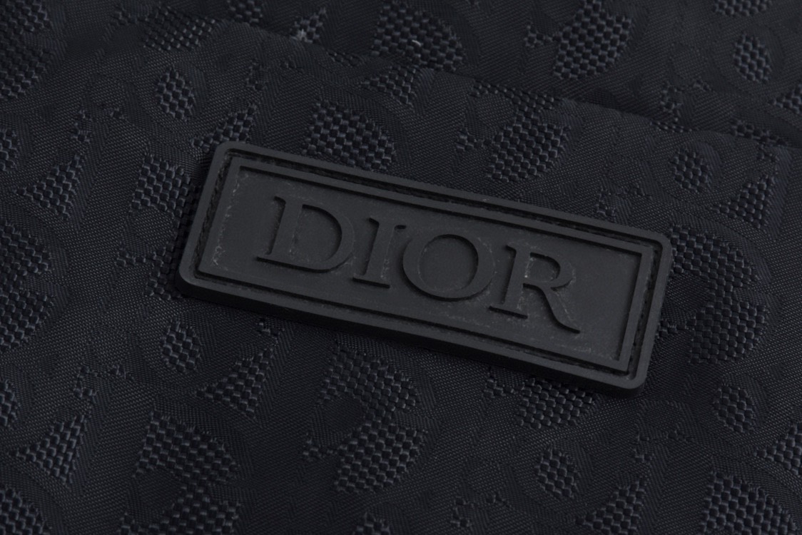 DIOR 迪奥 暗纹提花单排扣立领马甲 背心 羽绒服 外套 夹克 黑色 513C415A6479-C989