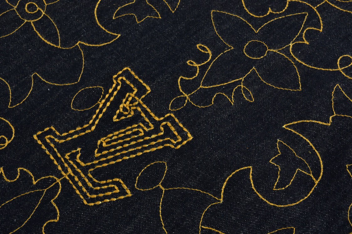 LOUIS VUITTON 路易威登 Timberland FW24 藤蔓绣花牛仔裤 裤子 长裤 1AFX90