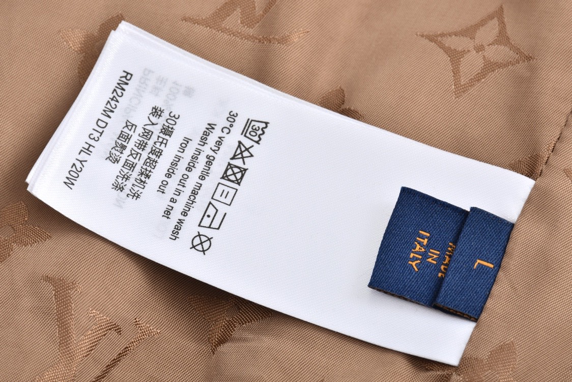 LOUIS VUITTON 路易威登 提花绒面皮牌拉链立领泰迪夹克 外套 长袖 棕色 黑色 1AFXTK