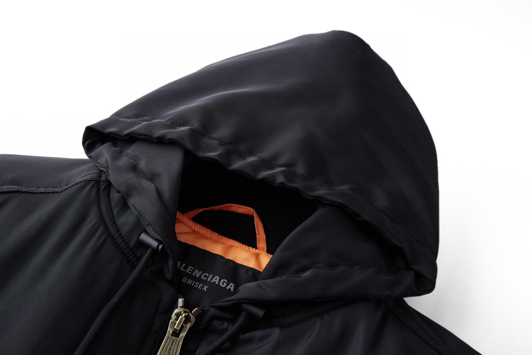Balenciaga 巴黎世家 世界粮食计划拉链连帽棉服 外套 长袖 夹克 黑色 752178TLO251000