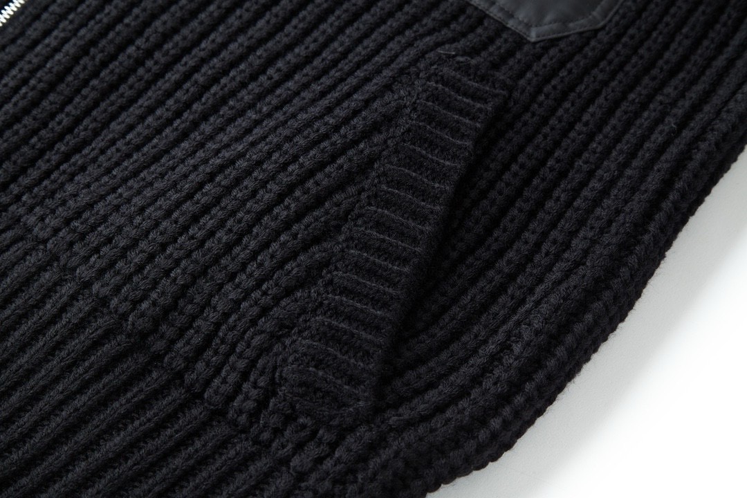 PRADA 普拉达 尼龙针织拼接拉链开衫 毛衣 夹克 外套 长袖 黑色 UMG335-145N-F0002-OOO