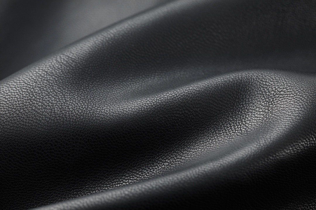 PRADA 普拉达 纯色徽标拉链皮衣夹克 外套 长袖 黑色 