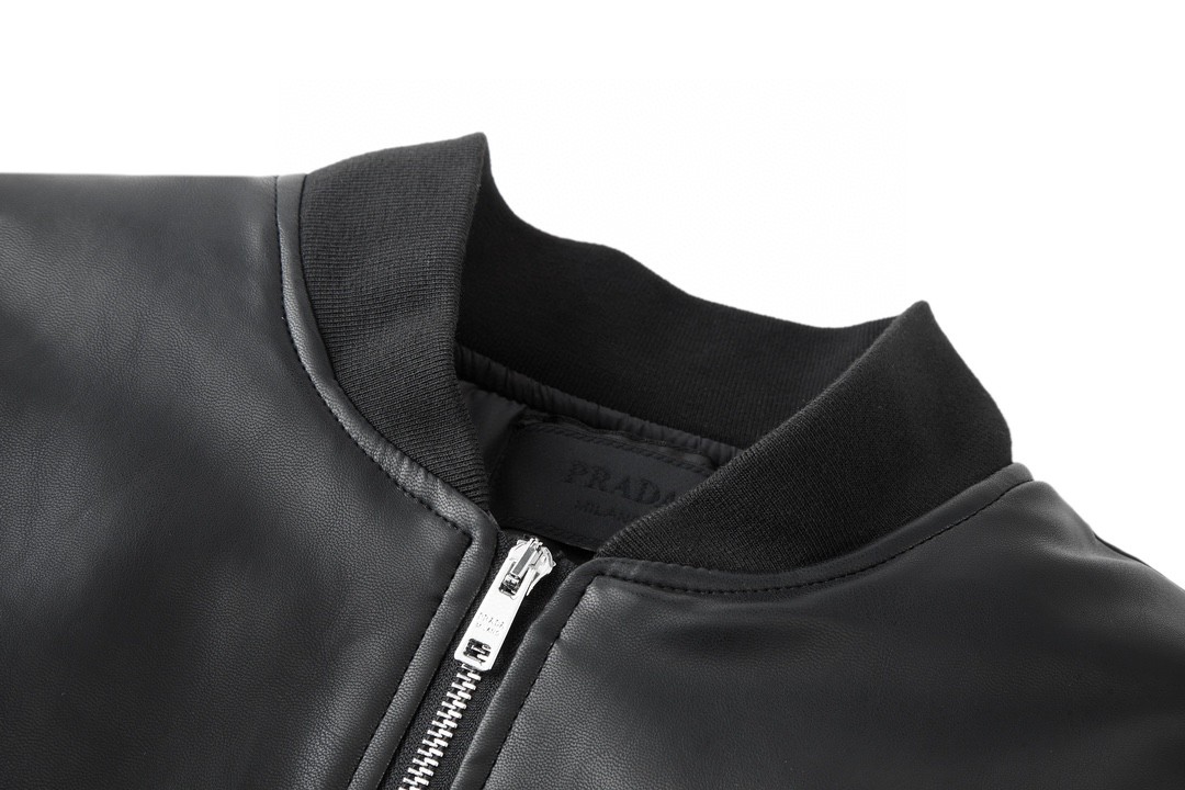 PRADA 普拉达 纯色徽标拉链皮衣夹克 外套 长袖 黑色 
