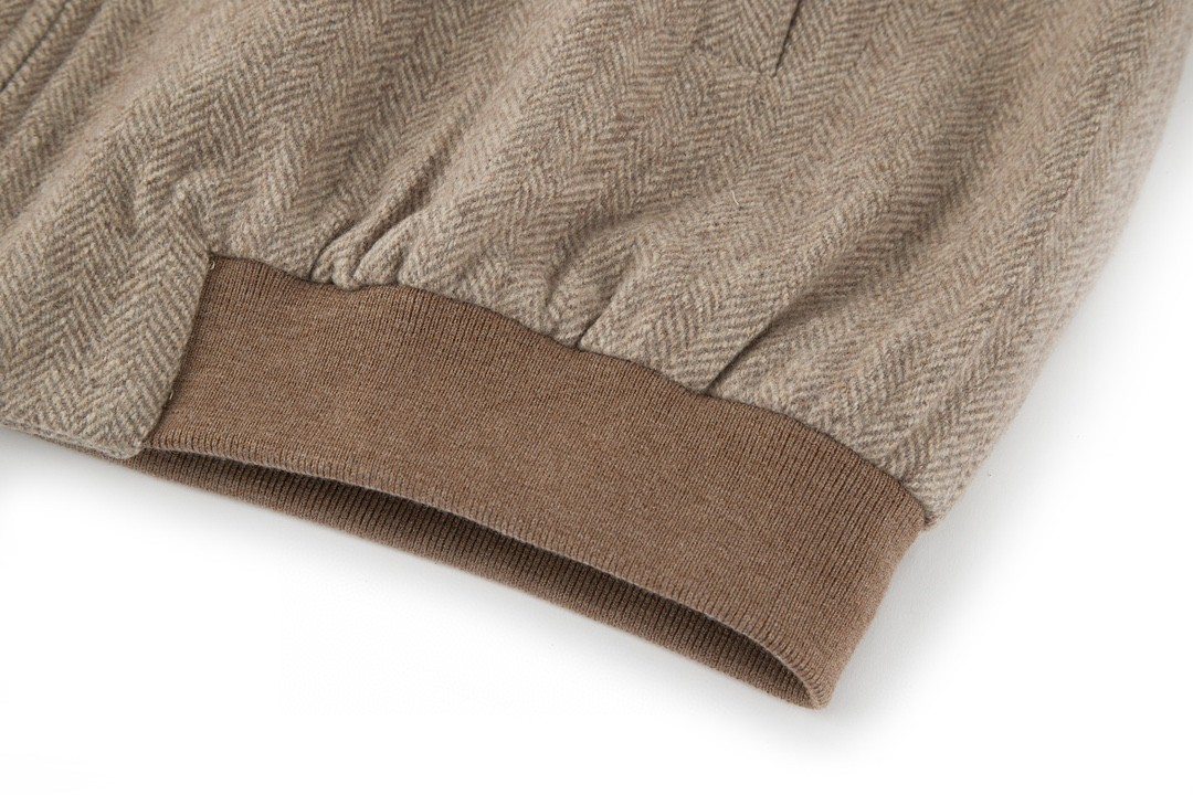 MIU MIU 缪缪 人字斜纹羊毛logo徽标拉链夹克 外套 长袖 卡其色 ML943-15PM-F0241-S-232