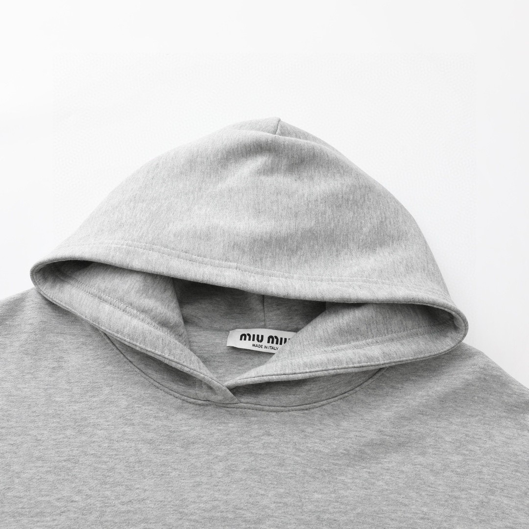 MIU MIU 缪缪 字母logo徽标套头连帽卫衣 长袖 外套 灰色 