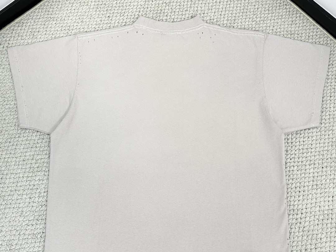 Balenciaga 巴黎世家 做旧破洞字母logo印花圆领短袖 T恤 夏季 白色 黑色 787349TRVS81013