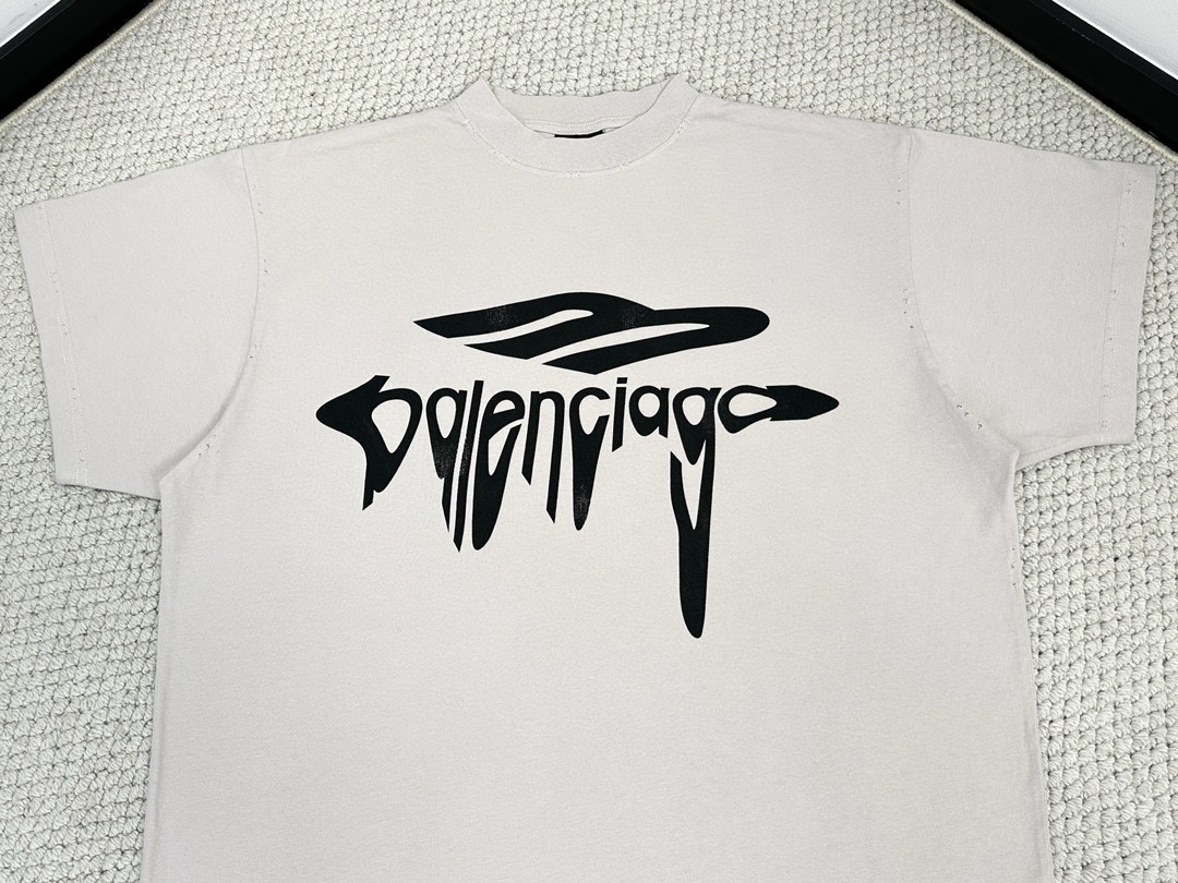 Balenciaga 巴黎世家 做旧破洞字母logo印花圆领短袖 T恤 夏季 白色 黑色 787349TRVS81013