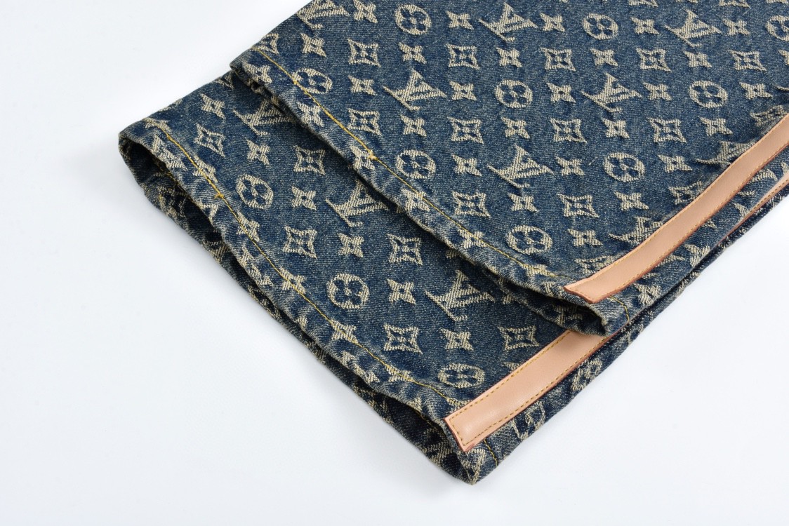 LOUIS VUITTON FW24 路易威登 提花满印皮边牛仔裤 休闲裤 裤子 长裤 蓝色 1AGIV1