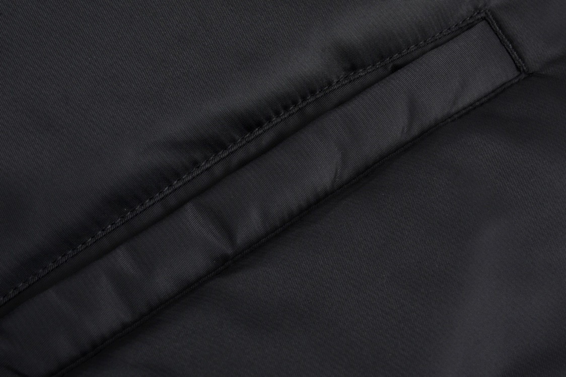 PRADA 普拉达 logo徽标尼龙拼接皮袖连帽棒球服 夹克 外套 长袖 黑色 SGC578-1WQ8-F0002-S-OOO