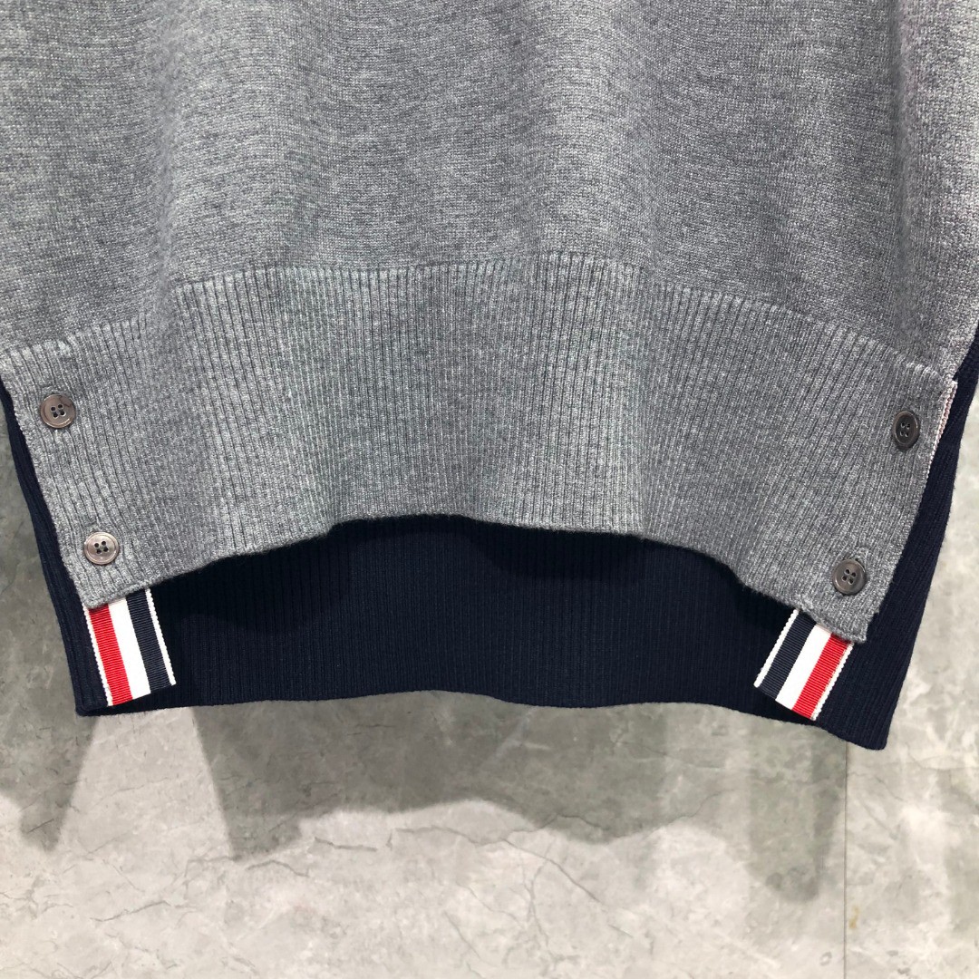 [Copy]THOM BROWNE 前后拼接V领开衫 毛衣 针织衫 长袖 灰色