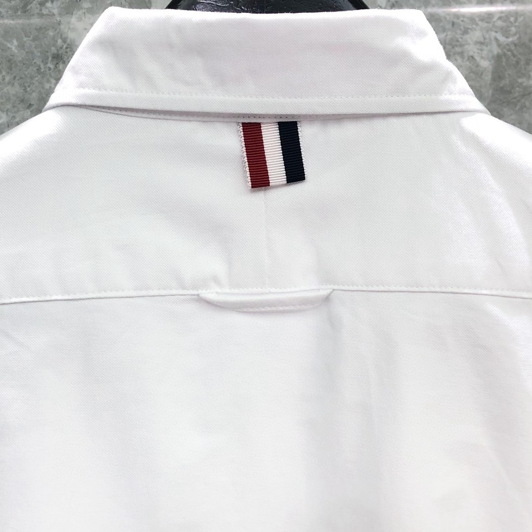 THOM BROWNE 黑色四杠口袋刺绣小狗图案单排扣衬衫 外套 长袖 白色