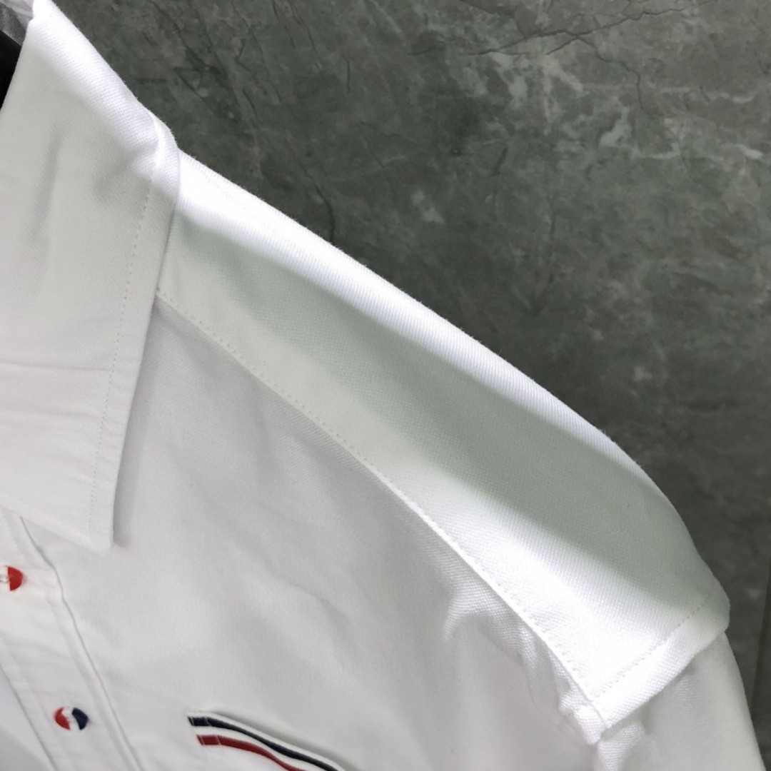 THOM BROWNE 黑色四杠口袋刺绣小狗图案单排扣衬衫 外套 长袖 白色