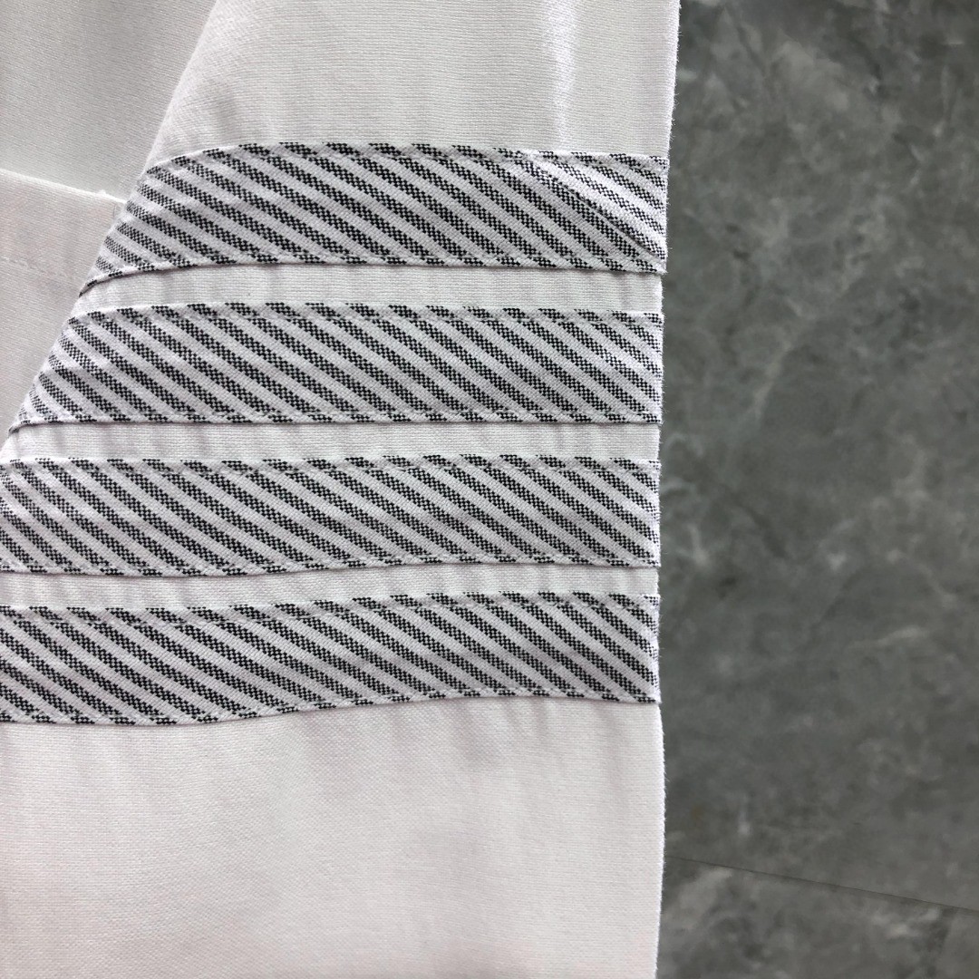 THOM BROWNE 灰色斜纹四杠单排扣衬衫 外套 长袖 白色 灰色
