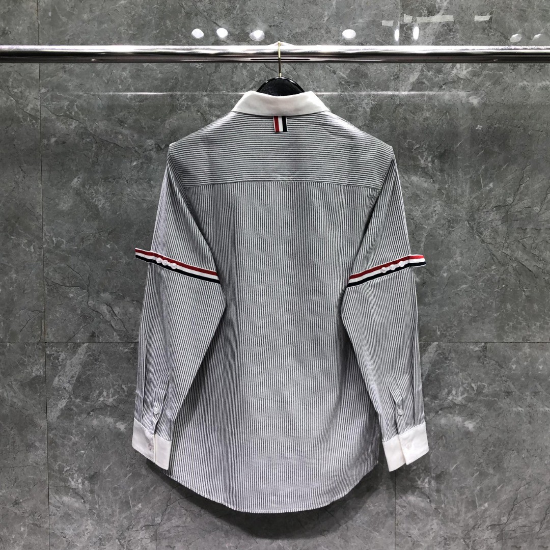 THOM BROWNE 袖口拼色条纹单排扣衬衫 外套 长袖 蓝色 灰色