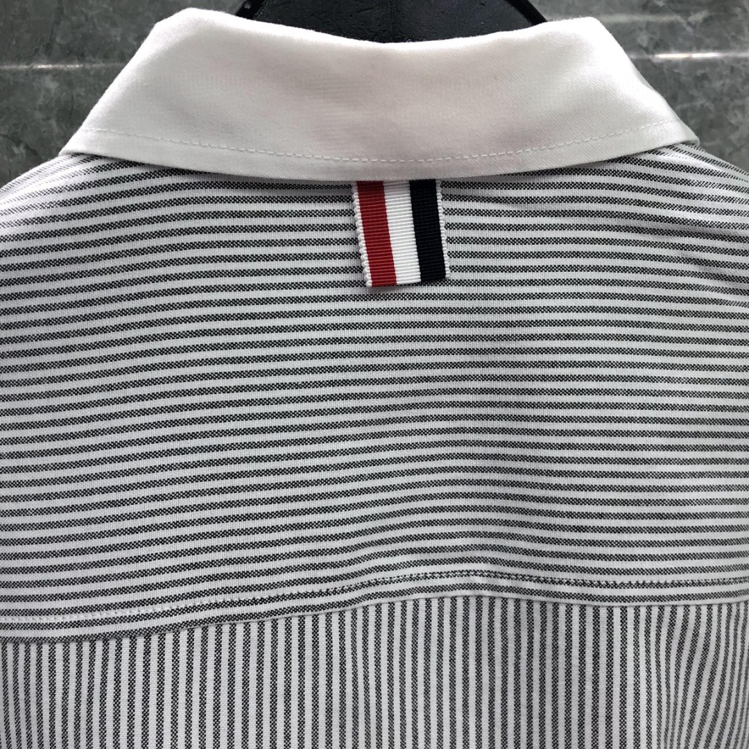 THOM BROWNE 袖口拼色条纹单排扣衬衫 外套 长袖 蓝色 灰色