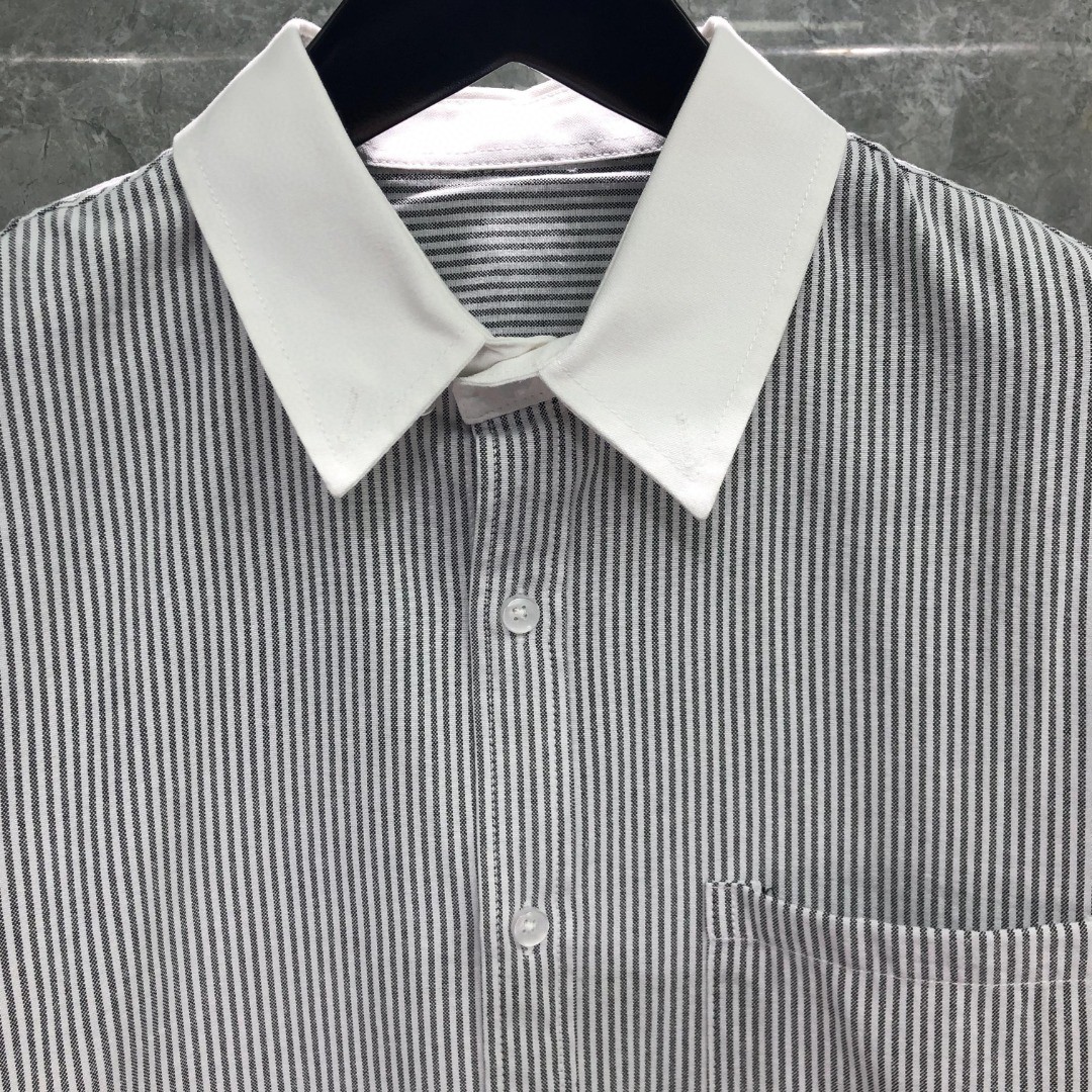 THOM BROWNE 袖口拼色条纹单排扣衬衫 外套 长袖 蓝色 灰色