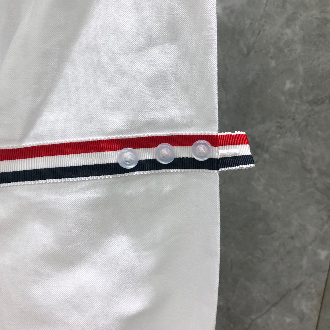 THOM BROWNE 双袖织带口袋烫钻小狗图案单排扣衬衫 外套 长袖 白色 