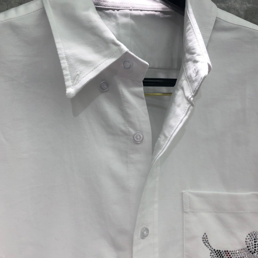 THOM BROWNE 双袖织带口袋烫钻小狗图案单排扣衬衫 外套 长袖 白色 
