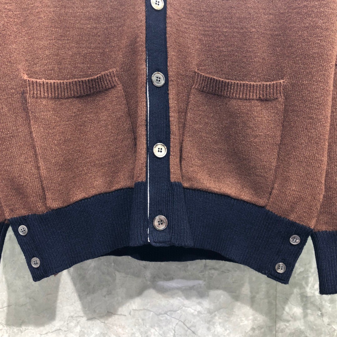 THOM BROWNE 插肩袖V领开衫 毛衣 针织衫 长袖 驼色 白色 MKC485AY1026