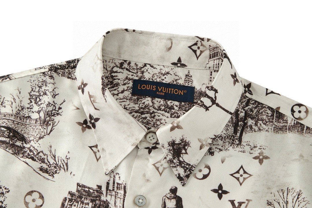 LOUIS VUITTON 路易威登 logo满印蚕丝衬衫 长袖 卡其色 1AGJN1