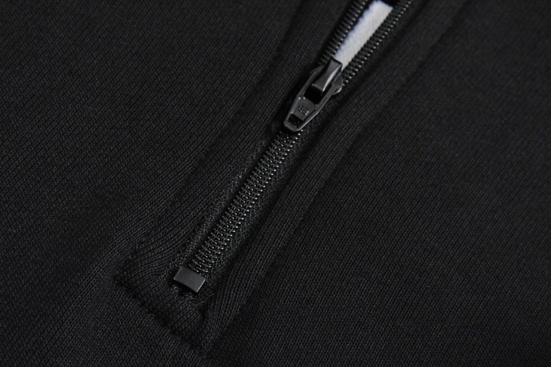 Balenciaga 巴黎世家 刺绣字母logo半拉链立领卫衣 外套 长袖 黑色 