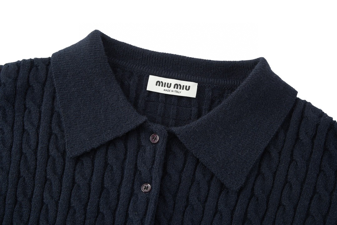 MIU MIU 缪缪 羊绒针织Polo领毛衣 针织衫 长袖 蓝色 MML977-13KX-F0008-S-OOO
