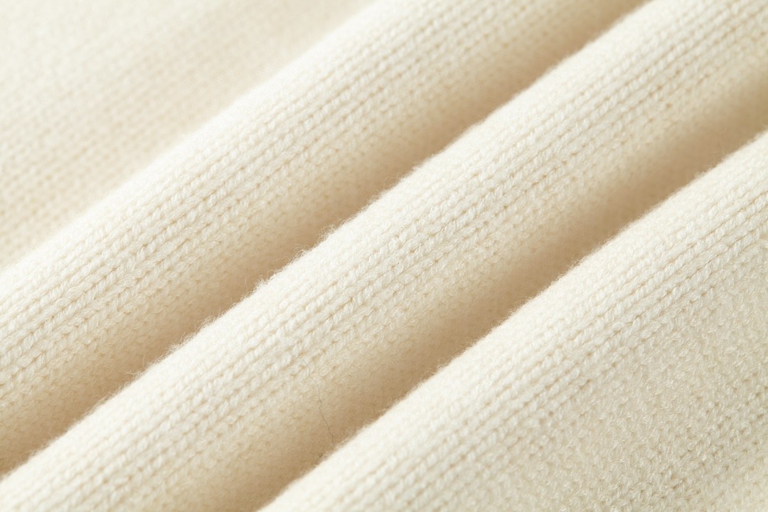 DIOR 迪奥 字母logo刺绣V领毛衣 针织衫 开衫 长袖 米色 443M204AT879-C085