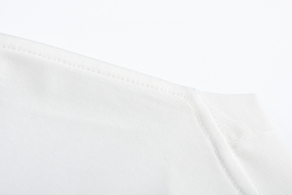 MIU MIU 缪缪 刺绣字母logo圆领T恤 长袖 黑色 白色