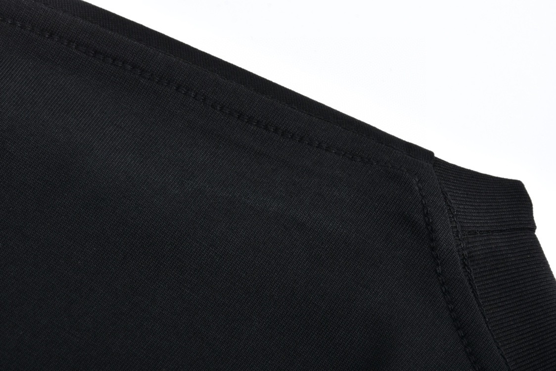 MIU MIU 缪缪 刺绣字母logo圆领T恤 长袖 黑色 白色